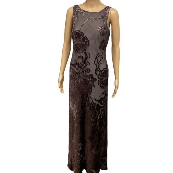 Kay Unger Dresses & Skirts - Velvet Palachi Floral Gown
